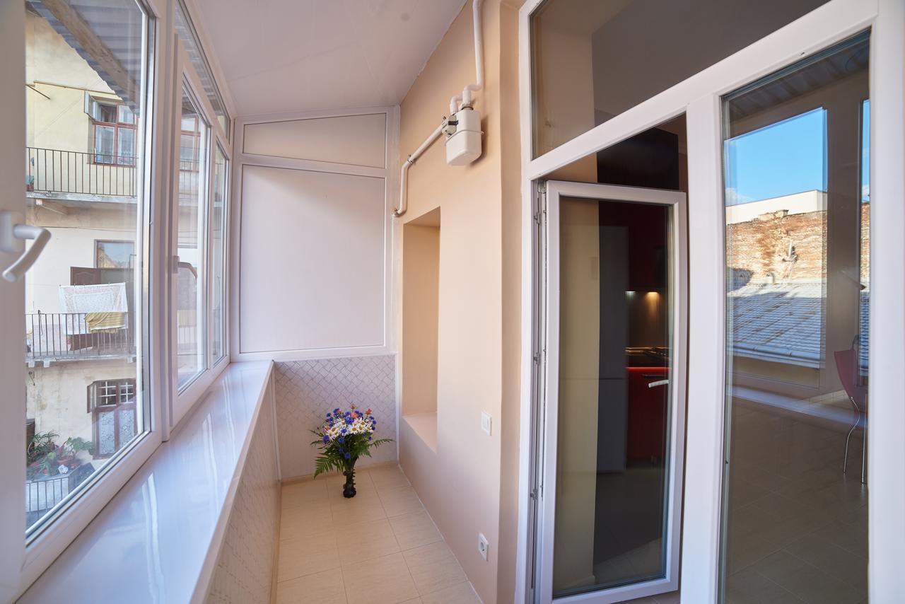 2 Bedrooms Apartment 150M From Opera House Lemberg Exterior foto